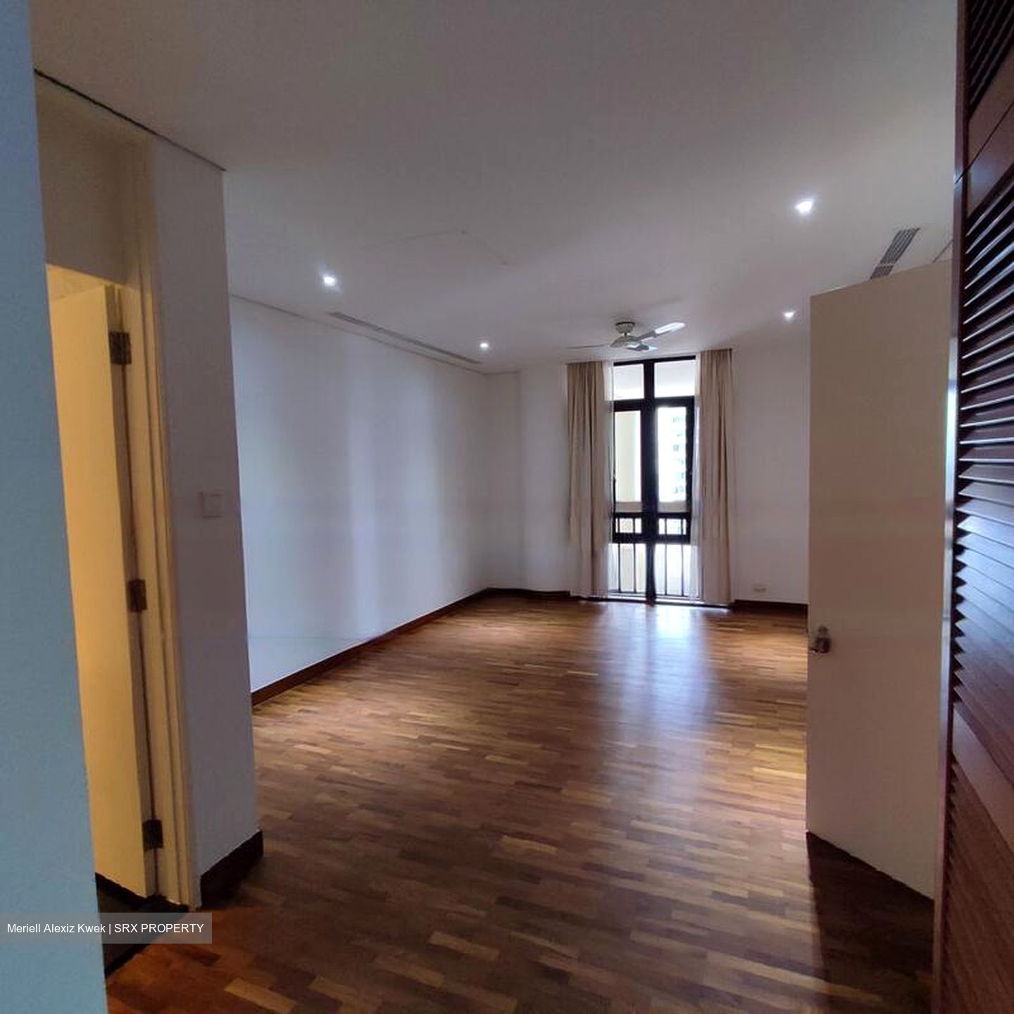The Colonnade (D10), Condominium #463859091